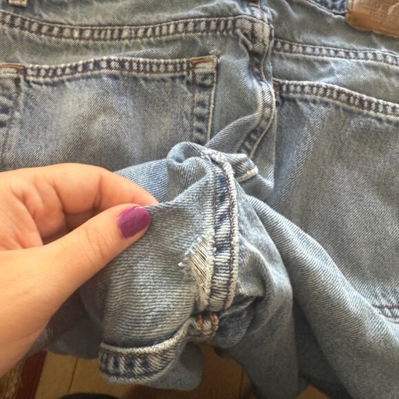 Old Navy Regular Jeans - Picture 6 of 6